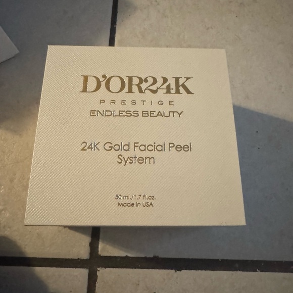D'Or Skincare Gold Peel Luxurious Skincare